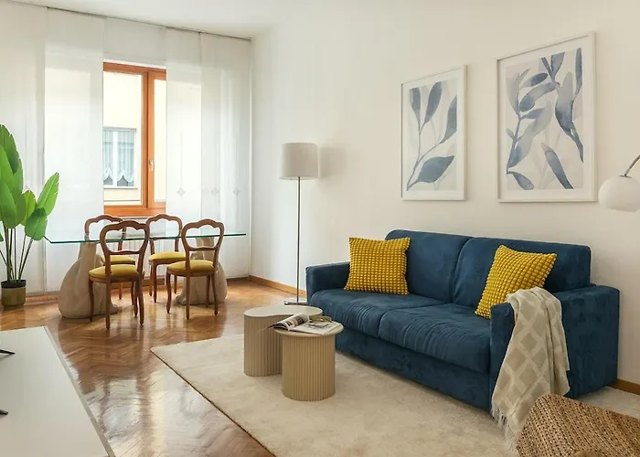 Exclusive Design Apartment - Duomo - Free Parking